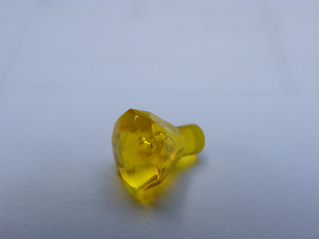 DIAMANT ŽLUTÝ 2