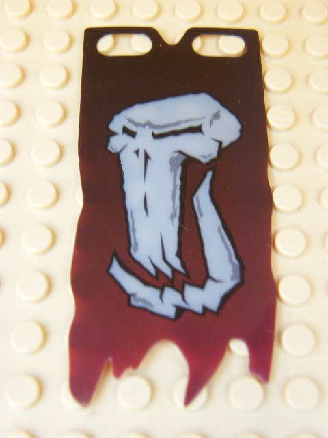 LEGO 61747 Plastic Flag 4 x 8 1/2 Tattered with Fantasy Era Troll Skull Pattern