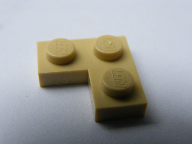 LEGO 2420 Tan Plate 2 x 2 Corner