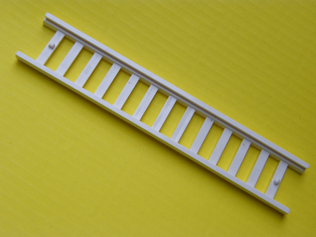 LEGO 4207 White Ladder