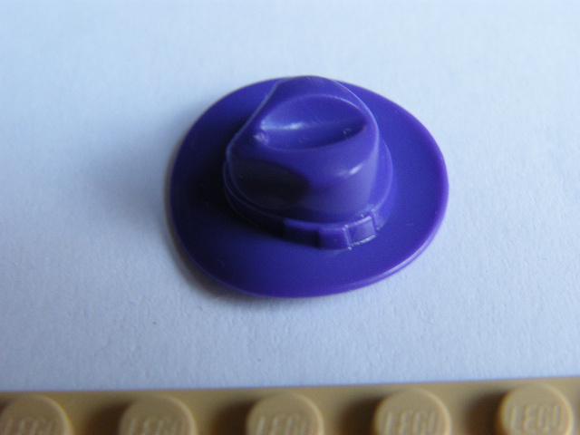 LEGO 61506 - KLOBOUK FIALOVÝ