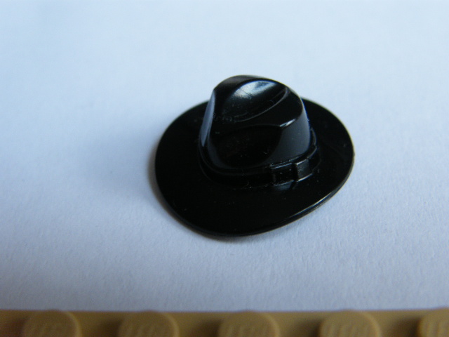 LEGO 61506 - KLOBOUK ČERNÝ