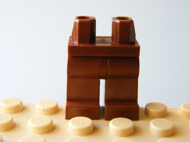 LEGO 970c00 - HNĚDÉ NOHY