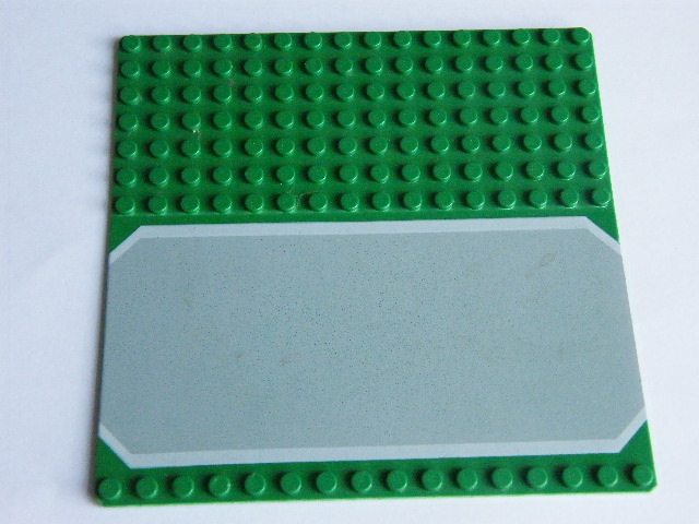 LEGO 30225px1 - PODLOŽKA ZELENÁ SILNICE 16 NOPŮ