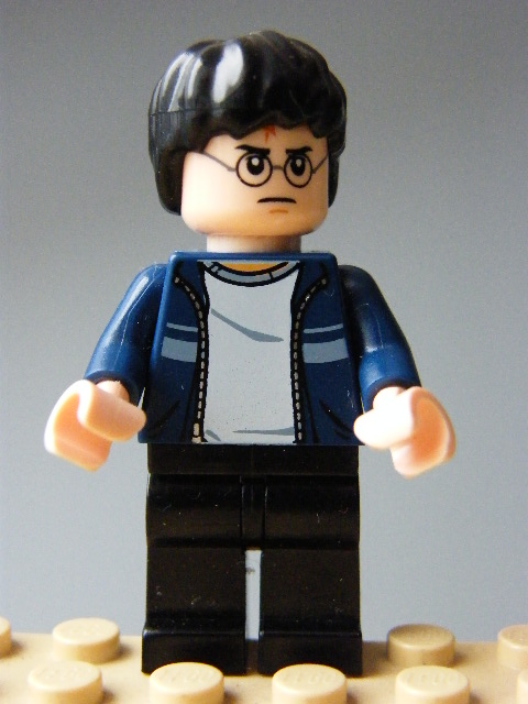 LEGO hp087 - Harry Potter, Dark Blue Open Jacket with Stripe, Black Legs