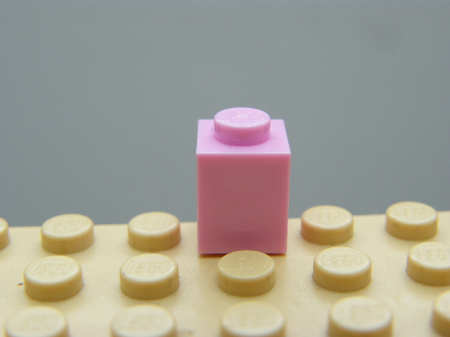 LEGO 3005 - KOSTKA 1X1 SV. RŮŽOVÁ