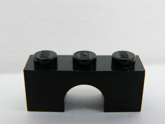 LEGO 4490 - Black Brick, Arch 1 x 3