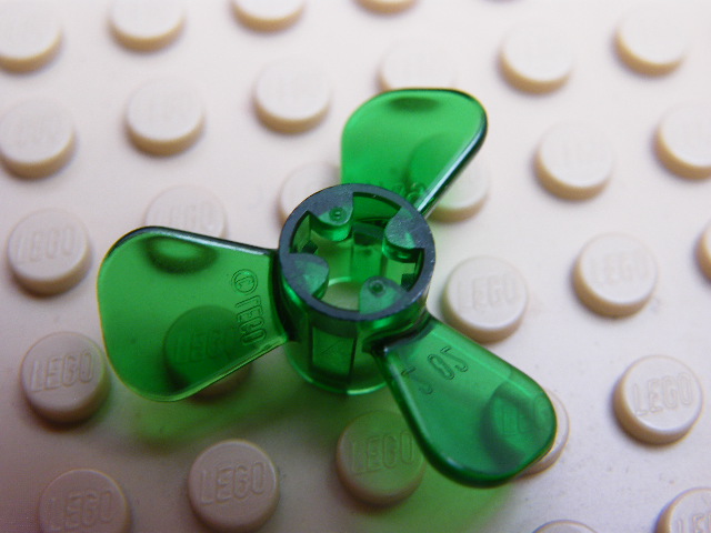 LEGO 6041 Trans-Green Propeller 3 Blade 3 Diameter
