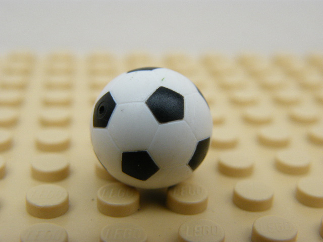 LEGO x45pb03 - MÍČ BÍLO-ČERNÝ