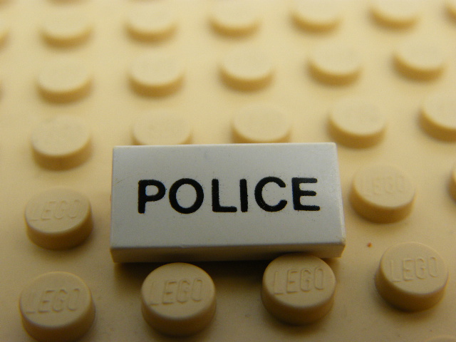 0136 KOSTKA POTISK POLICE