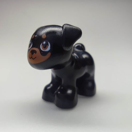 LEGO 24111pb02 - Dog, Friends, Pug, Standing with Medium Dark Flesh Eyes