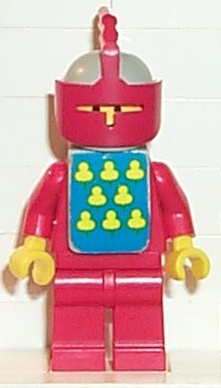 LEGO cas087s Classic - Yellow Castle Knight Red Cavalry - with Vest Stickers