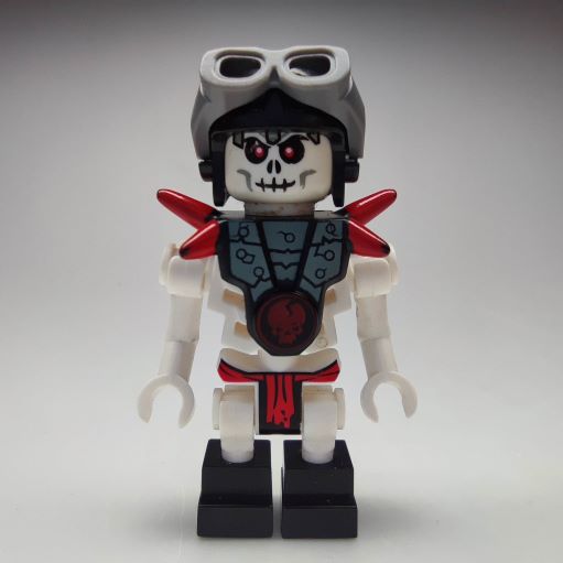 LEGO njo0030 Frakjaw - with Armor with Red Shoulder Spikes , Aviator Cap and Goggles