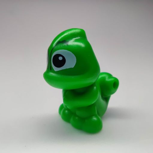 LEGO 38106pb01 Chameleon, Upright with Hole on Top and Hole on Tail (Pascal)