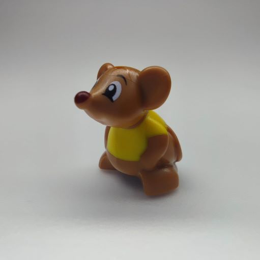 LEGO 70844pb01 Hamster / Mouse, Friends with Reddish Brown Nose and Yellow Shirt Pattern (Gus)