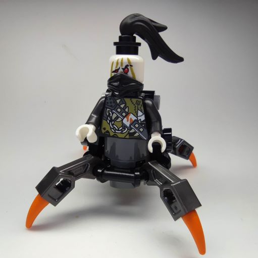 LEGO njo0468a Daddy No Legs - Black Round Tiles