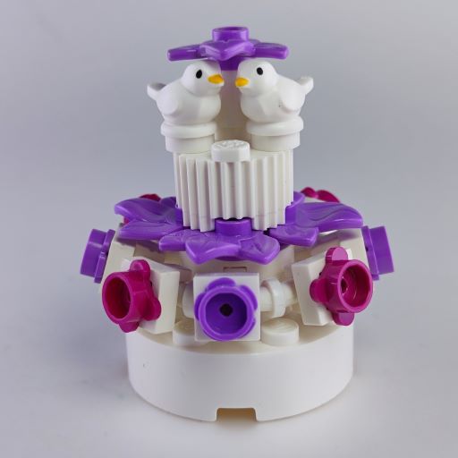 LEGO VELKÝ SVATEBNÍ DORT S HOLUBIČKAMI