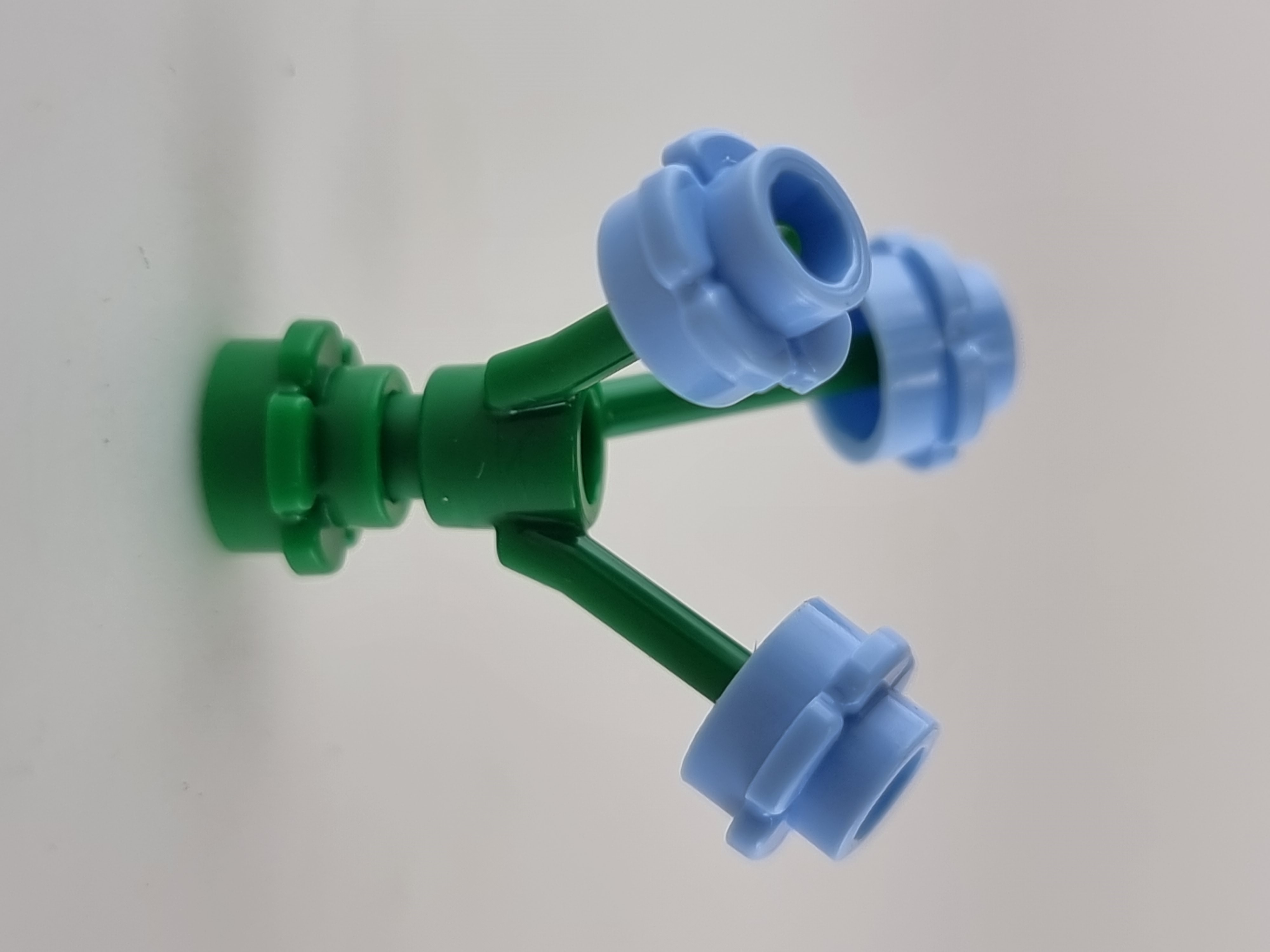 LEGO Kytka světle modrá