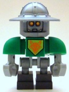 LEGO nex029 Aaron Bot - Green Shoulders
