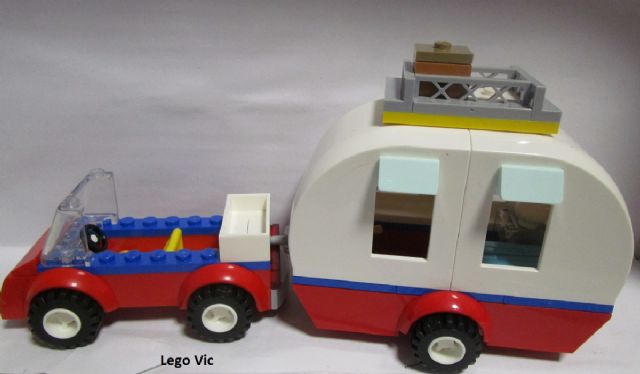 LEGO Set 10777-1 - Set je bez postaviček a psa
