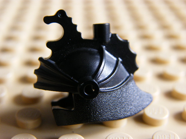 LEGO x43 - PŘILBA ČERNÁ 1
