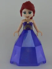 LEGO DÍVKA V PLESOVÝCH FIALOVÝCH ŠATECH