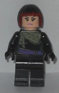LEGO tnt047 Karai - Scarf and Dark Red Hair Highlights 