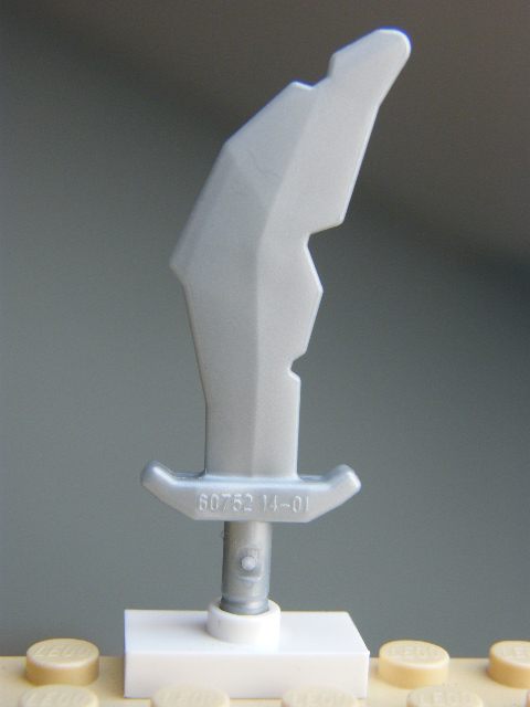 MĚČ STŘÍBRNÝ SILNÝ