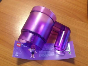 LEGO 853439 - Hrneček, Cup / Mug Upscaled Friends - Trans-Medium Purple