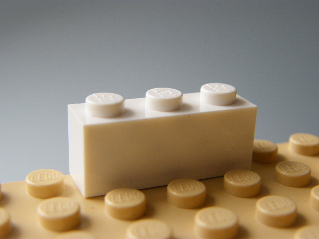 KOSTKA 3622 - White Brick 1 x 3