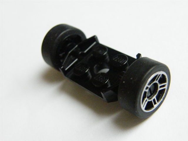 LEGO KOLEČKA STŘÍBRNÁ
