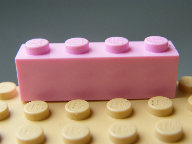 LEGO 3010 - Bright Pink Brick 1 x 4