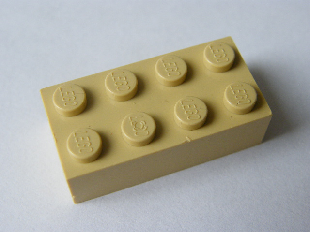 LEGO KOSTKA 3001 - 4X2 BÉŽOVÁ