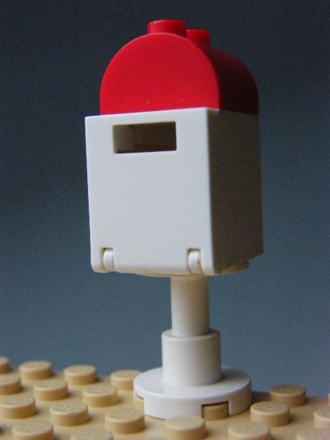 LEGO POŠTOVNÍ SCHRÁNKA 2