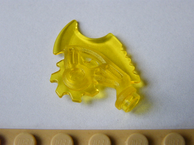 LEGO NJO ZBRAŇ TRANSP. ŽLUTÁ