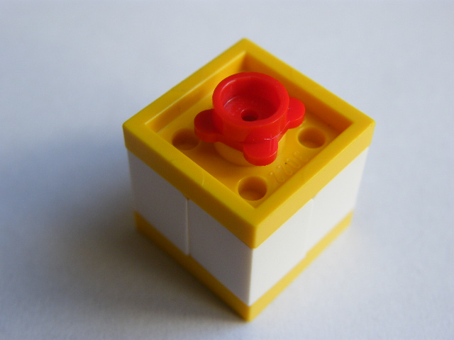 LEGO DÁREČEK ŽLUTÝ