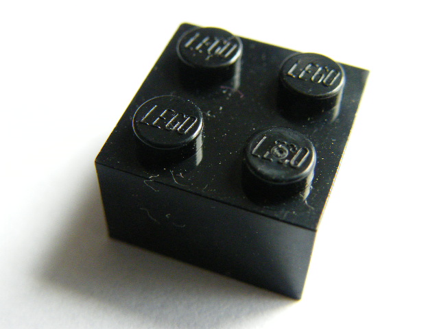 LEGO KOSTKA 2X2 ČERNÁ -akce-