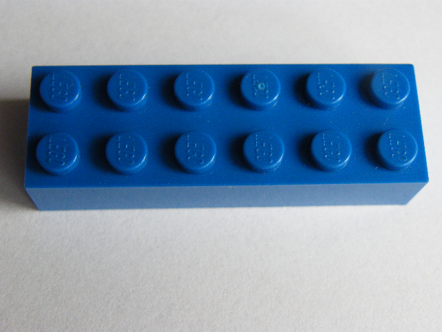 LEGO 2456 - Blue Brick 2 x 6