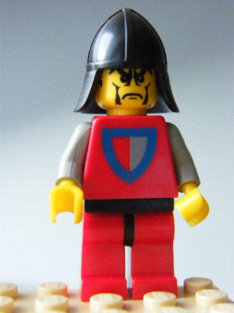 LEGO RYTÍŘ S ERBEM
