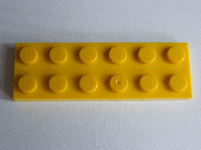 LEGO 3795 - Yellow Plate 2 x 6