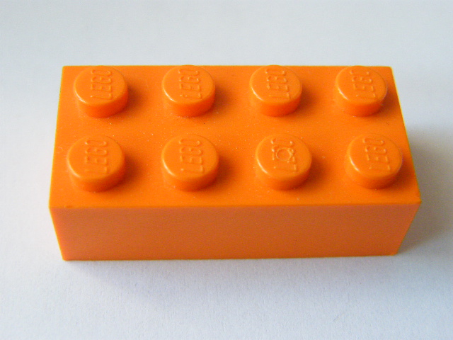 LEGO KOSTKA 3001 - 4X2 ORANŽOVÁ 