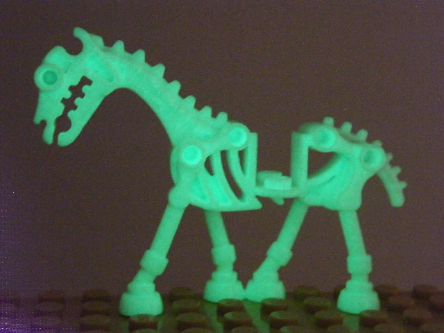 LEGO 59228 - FOSFOROVÝ KŮŇ KOSTROUN